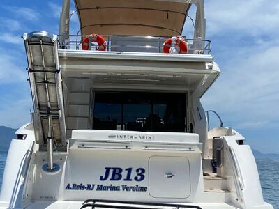 Intermarine 60 Fly - Popa com plataforma de mergulho