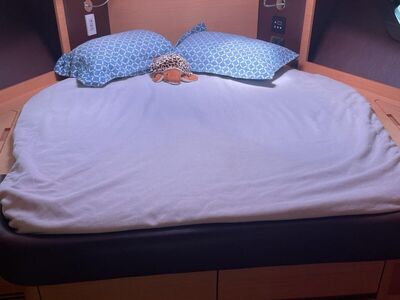 Intermarine 60 Fly - Cabine master com cama de casal